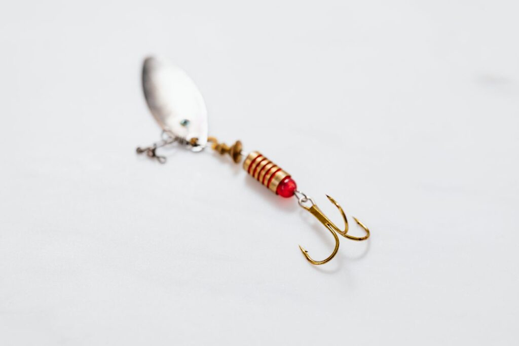 Spinnerbait de pesca con doble pala giratoria